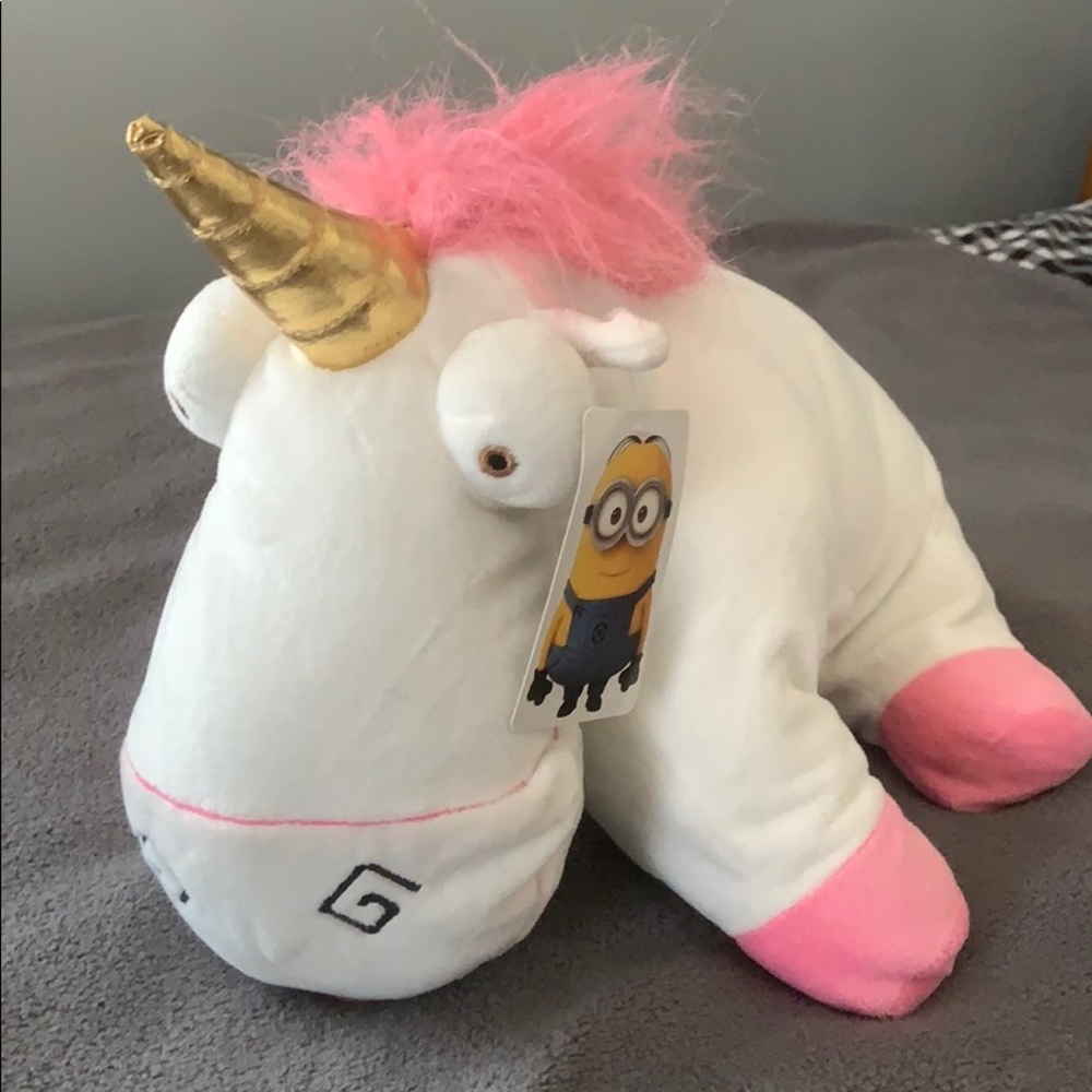 Despicable Me - Fluffy Unicorn plush/pillow!